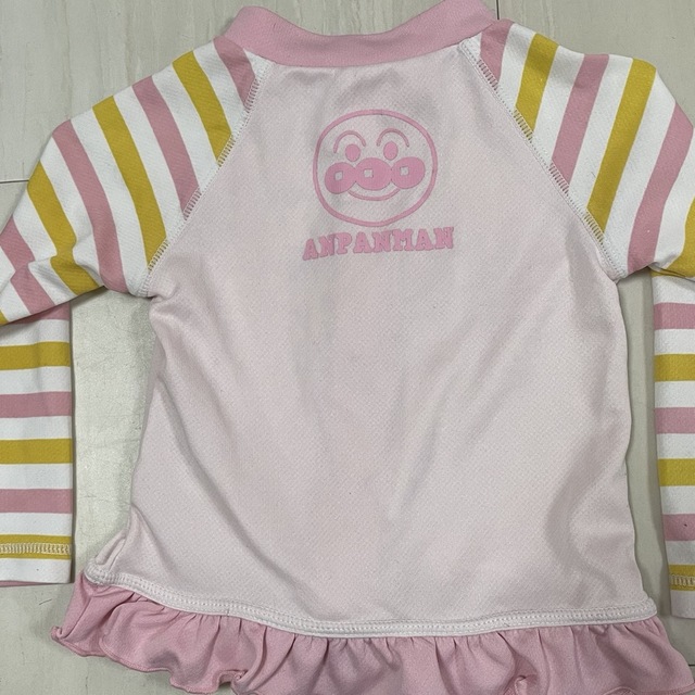 アンパンマン(アンパンマン)のアンパンマン　ラッシュガード　90 キッズ/ベビー/マタニティのキッズ服女の子用(90cm~)(水着)の商品写真