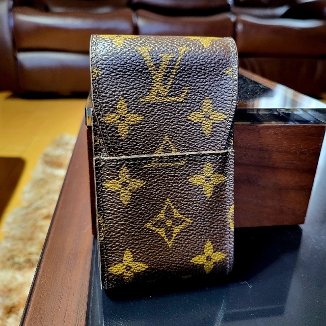 LOUIS VUITTON  シガレット タバコケース  茶色