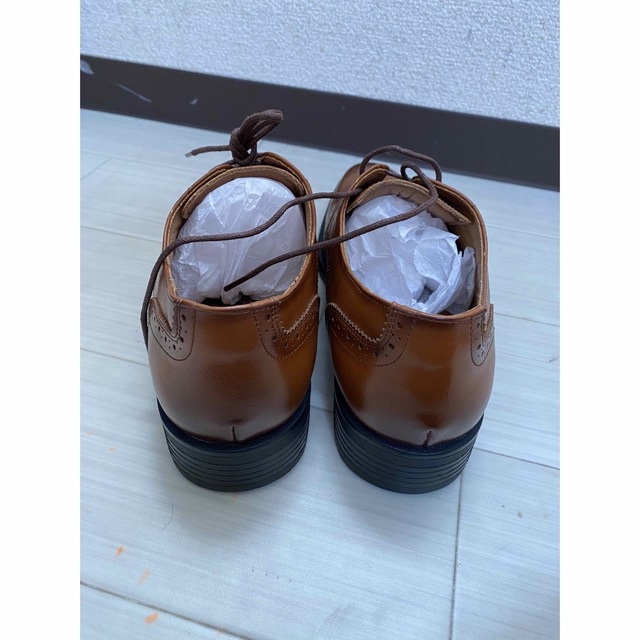 未使用品　ビジネスシューズ 紳士靴 メンズ ウイングチップ 外羽根 24.5cm メンズの靴/シューズ(ドレス/ビジネス)の商品写真