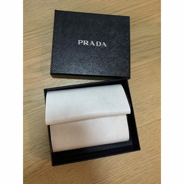 PRADA(プラダ)のプラダ レディースのファッション小物(財布)の商品写真