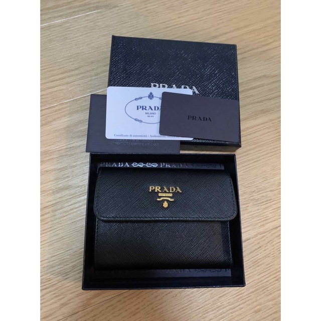 PRADA(プラダ)のプラダ レディースのファッション小物(財布)の商品写真