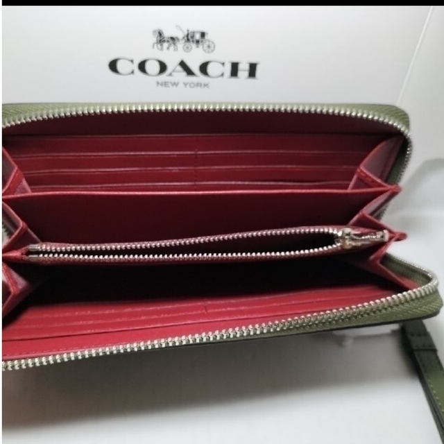 COACH(コーチ)の【１番人気】COACH　長財布 レディースのファッション小物(財布)の商品写真