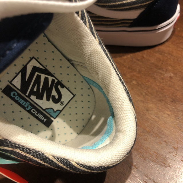 VANS オールドスクール コンフィクッシュ　紺 ボーダー柄　28cm