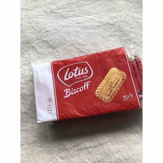 LOTUS(ロータス)のロータス ビスケットスプレッドクランチ　Lotus  アンナジンジャーシン 食品/飲料/酒の食品(菓子/デザート)の商品写真