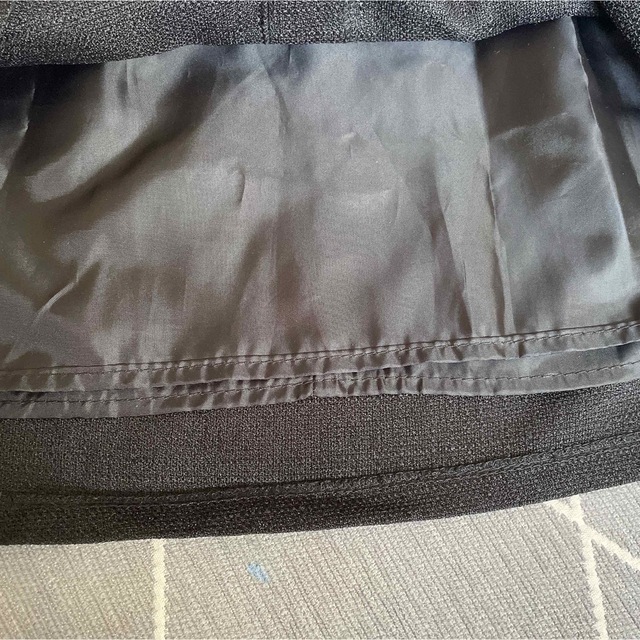 黒　ブラック　台形スカート レディースのスカート(ひざ丈スカート)の商品写真