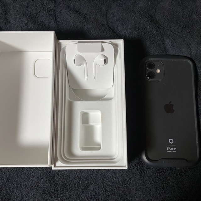 iPhone 11 本体ブラック64 GB SIMフリー iPhone 11 本体ブラック64 GB SIMフリー