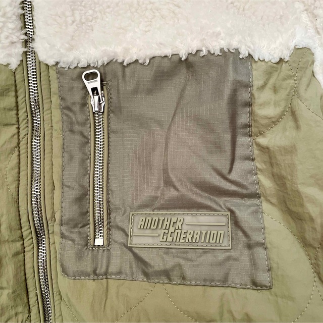 Bershka(ベルシュカ)のBershka ボアジャケット Sサイズ レディースのジャケット/アウター(ブルゾン)の商品写真