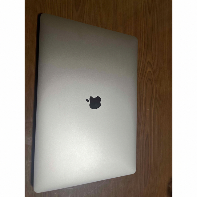 Apple MacBookPro 16 i7 16 512 Radeon5300