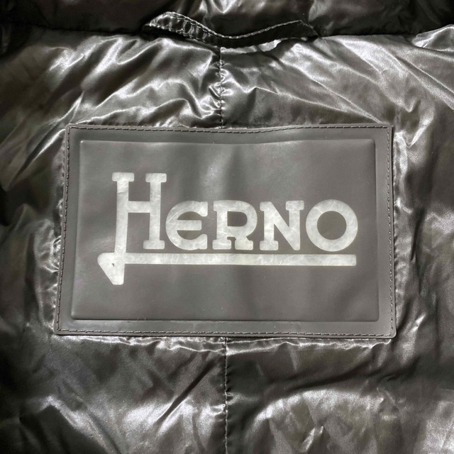 ヘルノ  ダウンベスト  HERNO 定価8万超 レディースのジャケット/アウター(ダウンベスト)の商品写真