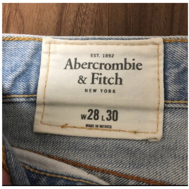 Abercrombie&Fitch - アバクロジーンズの通販 by りゅーくん's shop ...