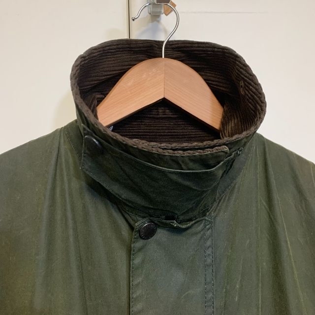 Barbour(バーブァー)のBarbour BORDER C40 バブアー / 024 メンズのジャケット/アウター(ミリタリージャケット)の商品写真