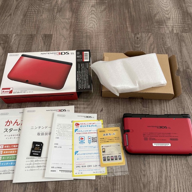 Nintendo 3DS  LL 本体 レッド/ブラック　別売アダプタ＋ケース付 1