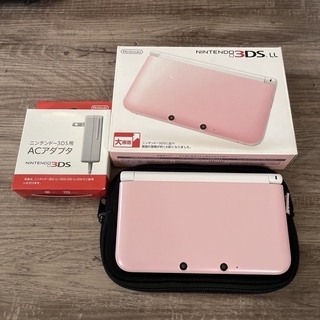 ニンテンドー3DS(ニンテンドー3DS)のNintendo 3DS  LL 本体ピンク/ホワイト　別売アダプタ＋ケース付(携帯用ゲーム機本体)