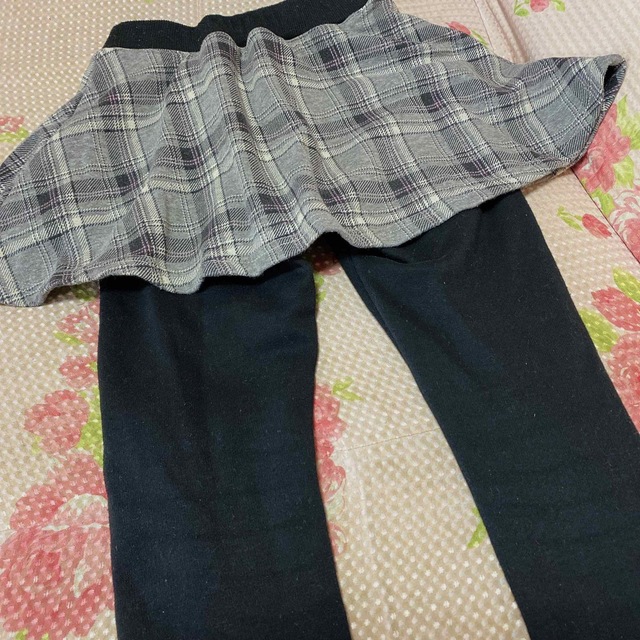 130cm／裏起毛／スカート付きレギンス／パンツ キッズ/ベビー/マタニティのキッズ服女の子用(90cm~)(パンツ/スパッツ)の商品写真