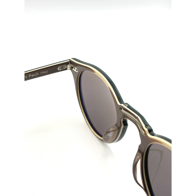 Oliver Peoples(オリバーピープルズ)の【新品】オリバーピープルズ　Oliver Peoples サングラス　折りたたみ メンズのファッション小物(サングラス/メガネ)の商品写真