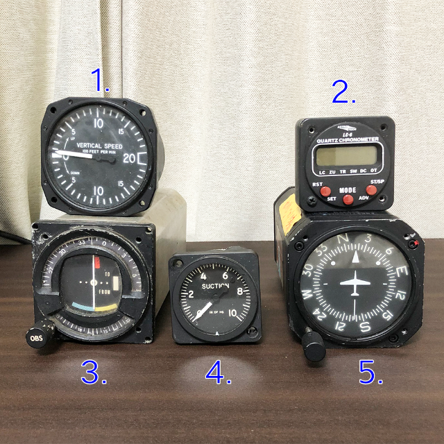 ジャンク品】航空計器 5点の通販 by JA4007's shop|ラクマ ジャンク品】航空計器 5点の通販 by JA4007's shop|ラクマ