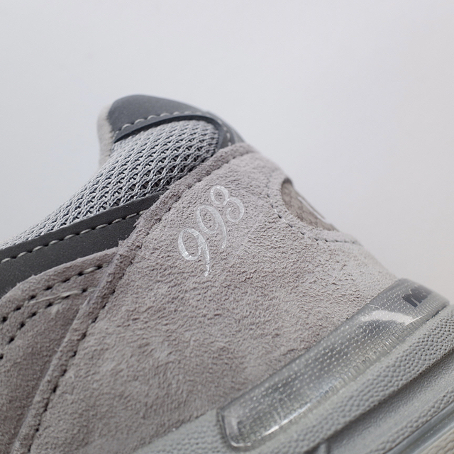 New Balance(ニューバランス)の新品正規品 new balance M993 27.5cm メンズの靴/シューズ(スニーカー)の商品写真