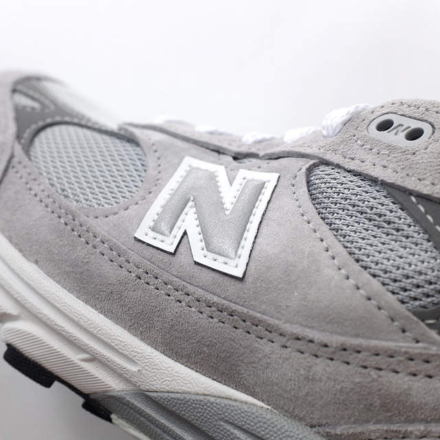 New Balance(ニューバランス)の新品正規品 new balance M993 27.5cm メンズの靴/シューズ(スニーカー)の商品写真