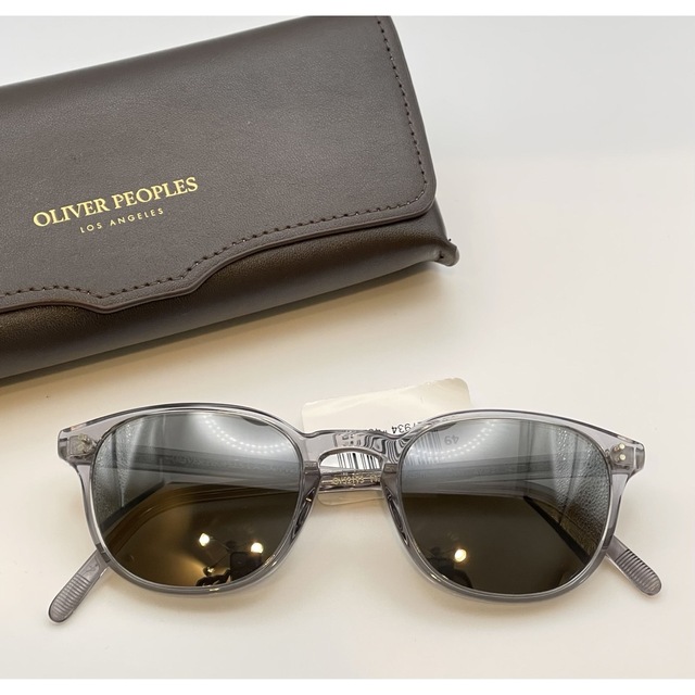 Oliver Peoples(オリバーピープルズ)の【新品】Oliver Peoples サングラス　ミラーグラス　クリアフレーム メンズのファッション小物(サングラス/メガネ)の商品写真