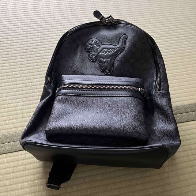 COACH(コーチ)のアカデミー バックパック シグネチャー キャンバス ウィズ レキシー リュック メンズのバッグ(バッグパック/リュック)の商品写真