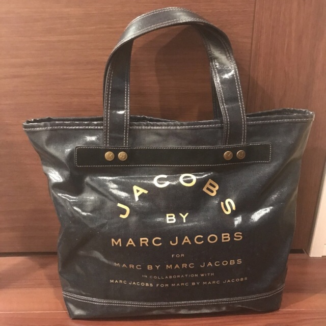 MARC BY MARC JACOBS(マークバイマークジェイコブス)のマークジェイコブス　トートバッグ レディースのバッグ(トートバッグ)の商品写真