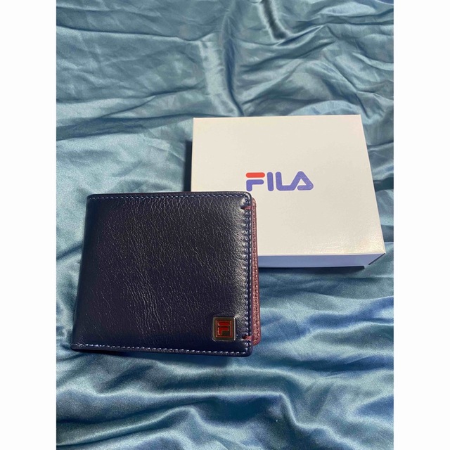 FILA(フィラ)の値下げしました！　新品未使用　FILA折り財布 メンズのファッション小物(折り財布)の商品写真