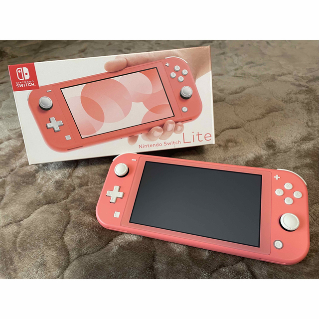 Nintendo Switch  lite コーラル 本体