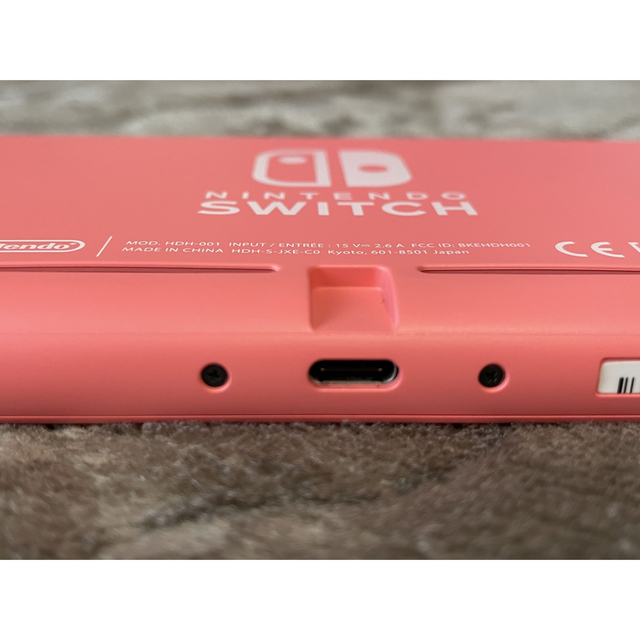 Nintendo Switch Lite コーラル 本体
