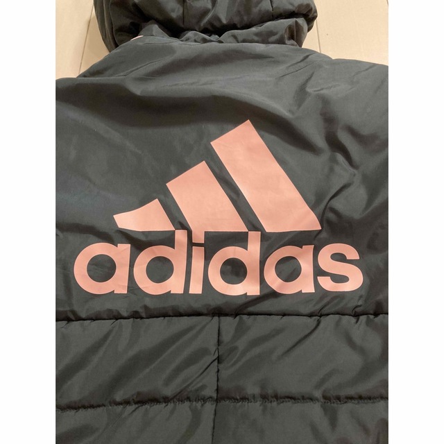 adidas(アディダス)のadidas♡ベンチコート140 キッズ/ベビー/マタニティのキッズ服女の子用(90cm~)(コート)の商品写真