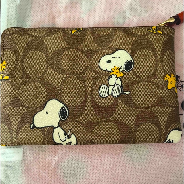 スヌーピー COACH コーナージップ リストレット コーチ スヌーピー ポーチ