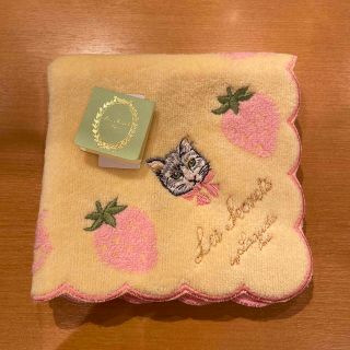 ラデュレ(LADUREE)のラデュレタオルハンカチ猫いちごイエロー(ハンカチ)