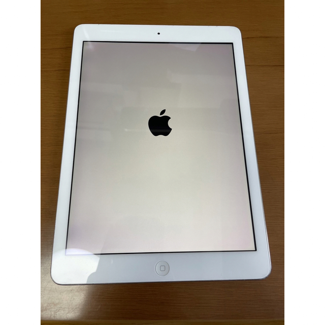 Apple iPad 64GB 【爆買い！】 64.0%OFF www.gold-and-wood.com