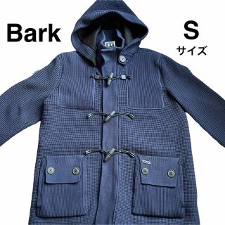 バーク(BARK)のBark  ダッフルニットコート ネイビー　S メンズ(ダッフルコート)