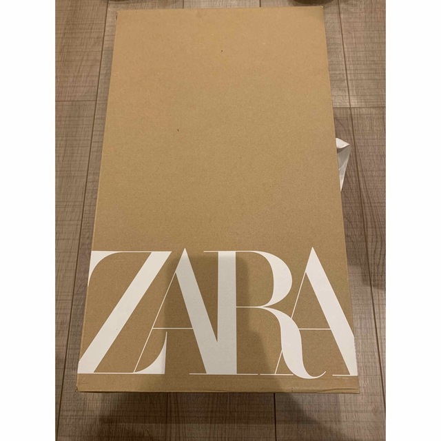 ZARA(ザラ)のZARA ロングレザーブーツ レディースの靴/シューズ(ブーツ)の商品写真