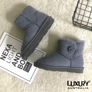 【新品】LUXURY UGG天然ウール防寒靴  ムートンブーツ 23.5CM(ブーツ)