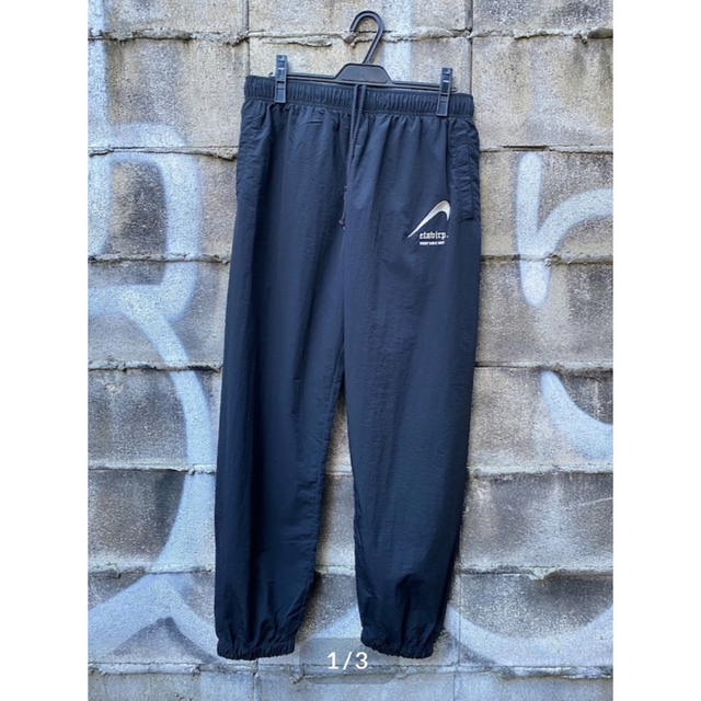 1LDK SELECT(ワンエルディーケーセレクト)のReverse Etavirp Nylon Pants. L メンズのパンツ(その他)の商品写真