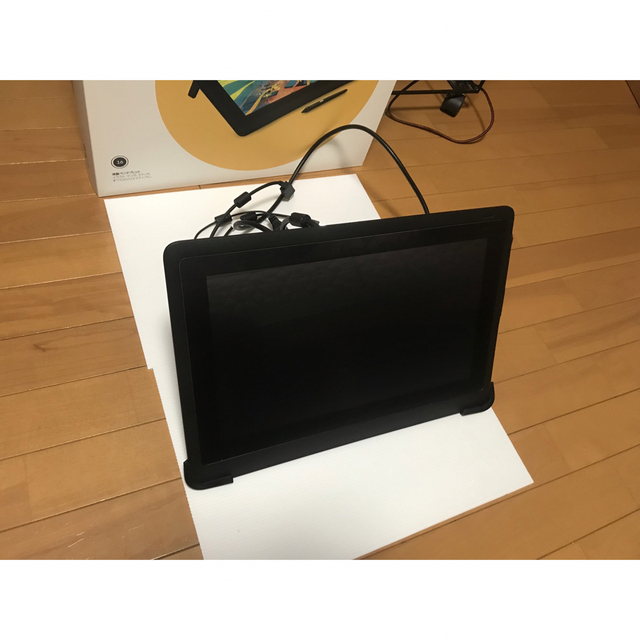 Wacom - Wacom Cintiq 16 液晶タブレット(専用スタンド+保護シート
