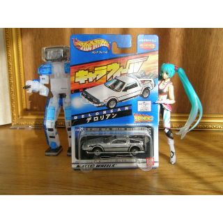 ユニバーサルエンターテインメント(UNIVERSAL ENTERTAINMENT)の当時物　キャラウィール　デロリアン　BACK TO THE FUTURE (ミニカー)