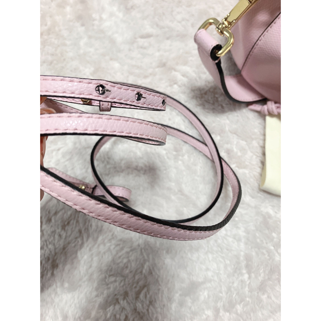 FENDI(フェンディ)のFENDI  モントレゾール/chanel gucci VUITTON レディースのバッグ(ショルダーバッグ)の商品写真