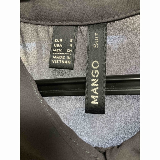 MANGO(マンゴ)のMANGO ノースリーブロングブラウス　S レディースのトップス(シャツ/ブラウス(半袖/袖なし))の商品写真