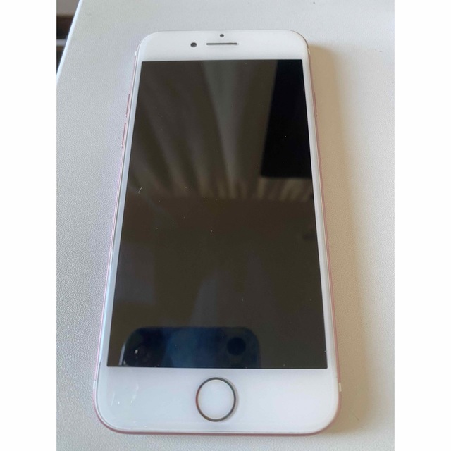 iPhone(アイフォーン)のiPhone 7 128GB ローズゴールド スマホ/家電/カメラのスマートフォン/携帯電話(スマートフォン本体)の商品写真