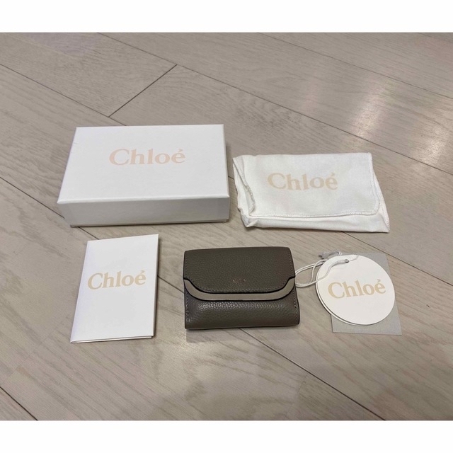 Chloe(クロエ)のクロエ　三つ折り財布　ミニウォレット レディースのファッション小物(財布)の商品写真