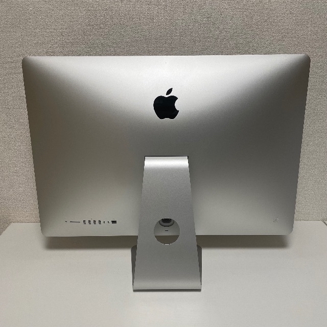 iMac 27ｲﾝﾁ Retina 5K ﾃﾞｨｽﾌﾟﾚｲﾓﾃﾞﾙ