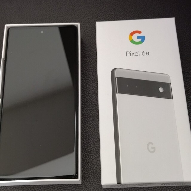 Google pixel6a ホワイト　シムフリー スマホ/家電/カメラのスマートフォン/携帯電話(スマートフォン本体)の商品写真