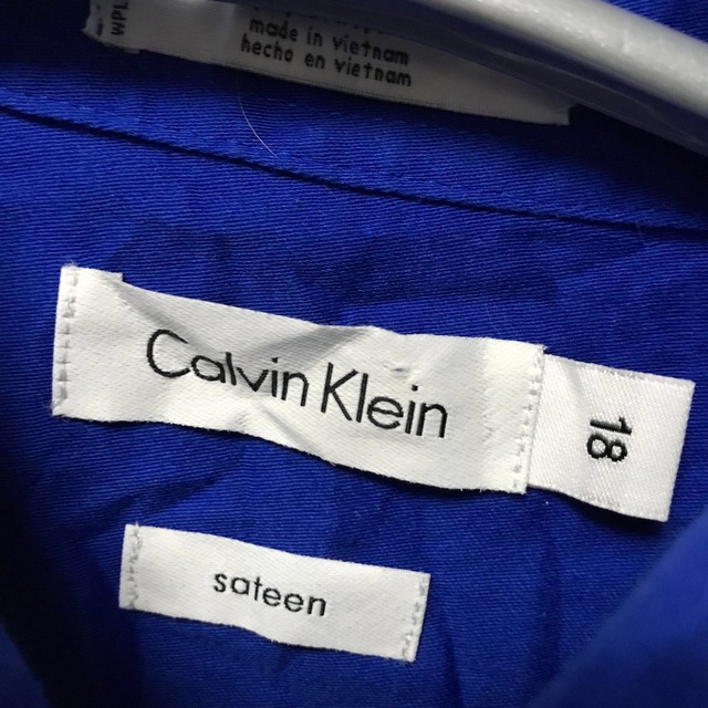 Calvin Klein(カルバンクライン)の【希少】カルバンクライン CK 長袖シャツ サテン 18 青 ヴィンテージ メンズのトップス(シャツ)の商品写真