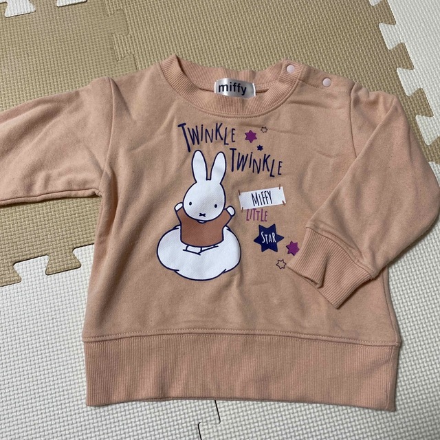 しまむら(シマムラ)のミッフィー トレーナー／ピンク／90 キッズ/ベビー/マタニティのキッズ服女の子用(90cm~)(Tシャツ/カットソー)の商品写真