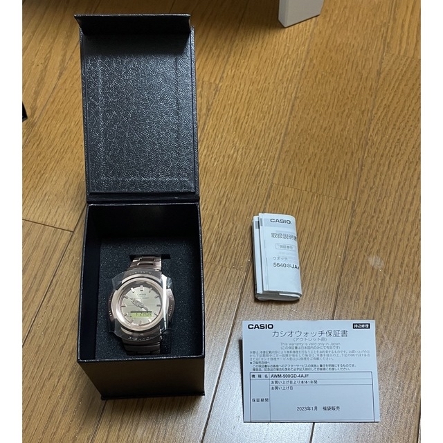 最新発見 新品未使用 G-SHOCKフルメタル 電波ソーラー AWM-500GD-4AJF