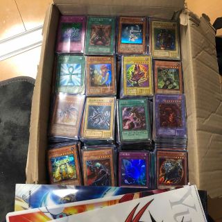 遊戯王　まとめ売り　一万枚　ファイル付き