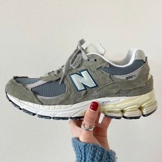 ニューバランス(New Balance)のNew Balance 2002R(スニーカー)