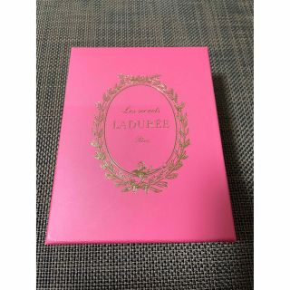 ラデュレ(LADUREE)のラデュレ　マカロンキーホルダー箱(小物入れ)